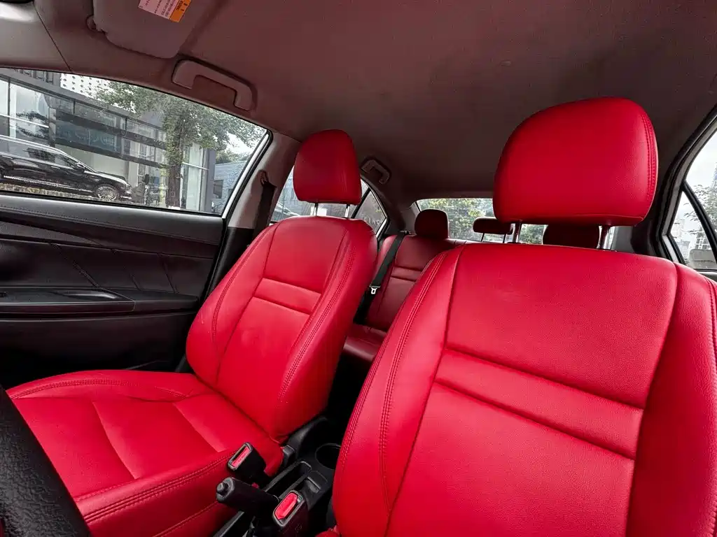 Toyota Vios 2017 — фото 8