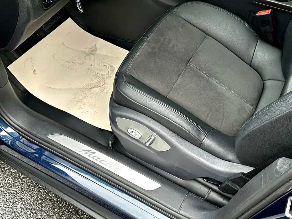 Porsche Macan 2015 — фото 13