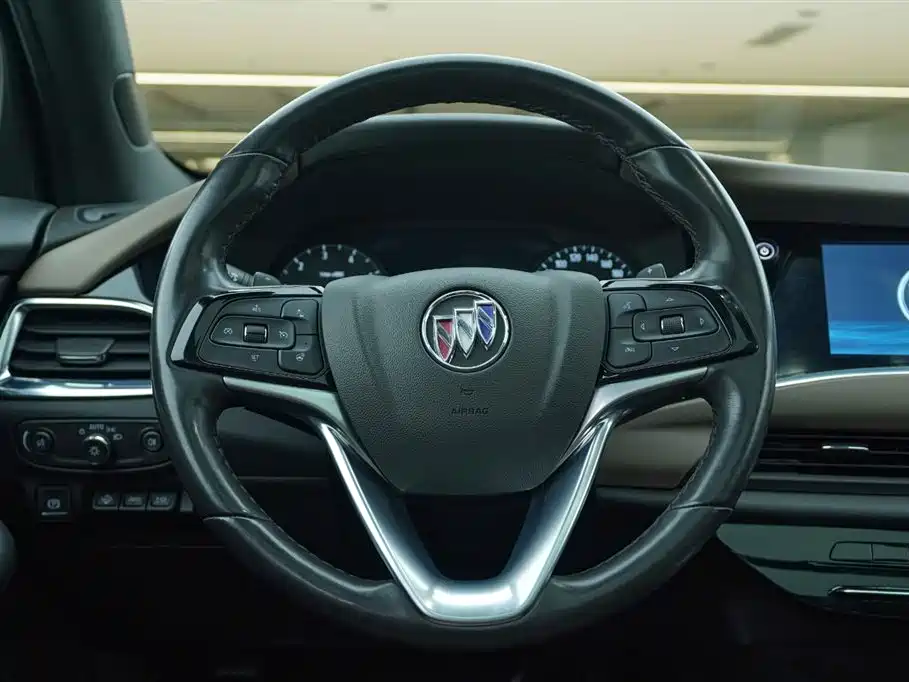 Buick Enclave 2023 — фото 17