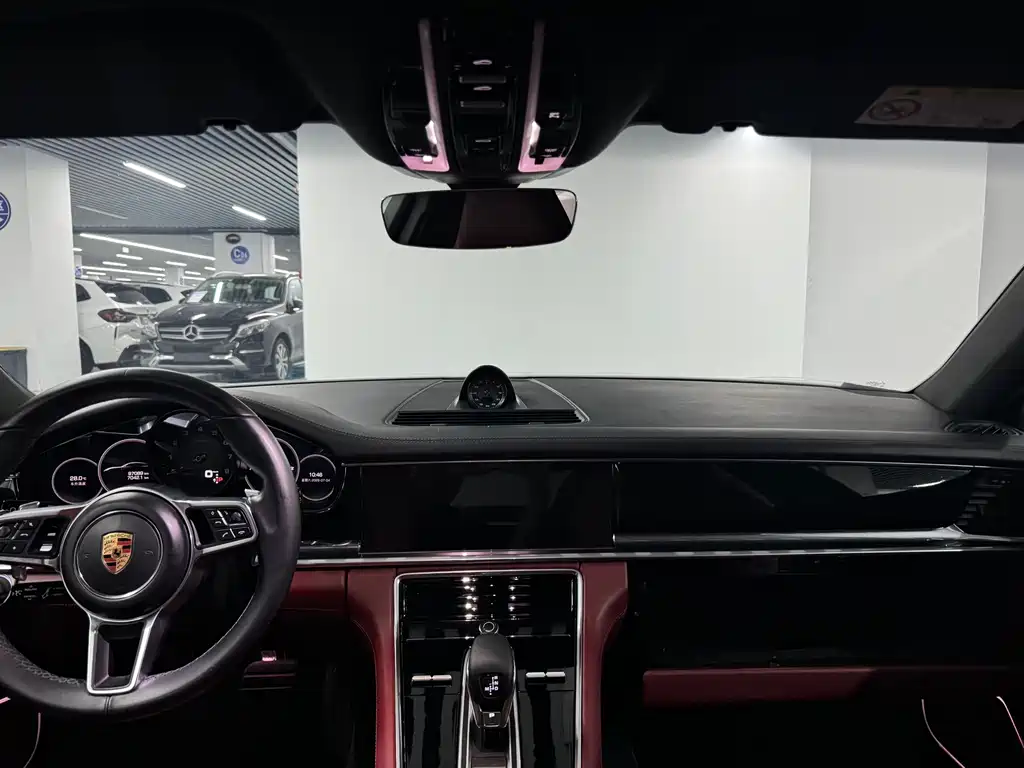 Porsche Panamera 2018