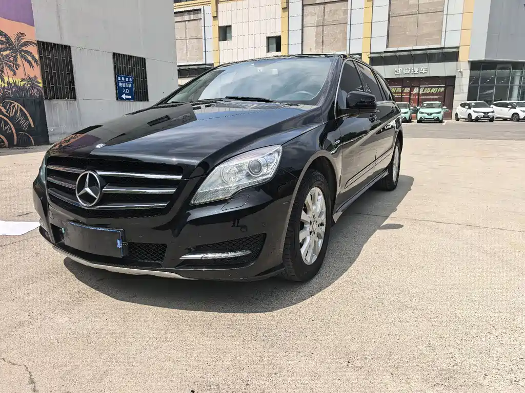 Mercedes-Benz R-Class 2017