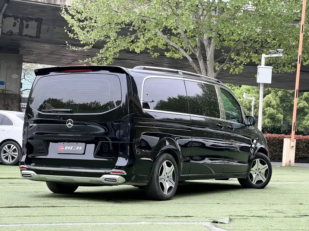 Mercedes-Benz Vito 2024 — фото 14