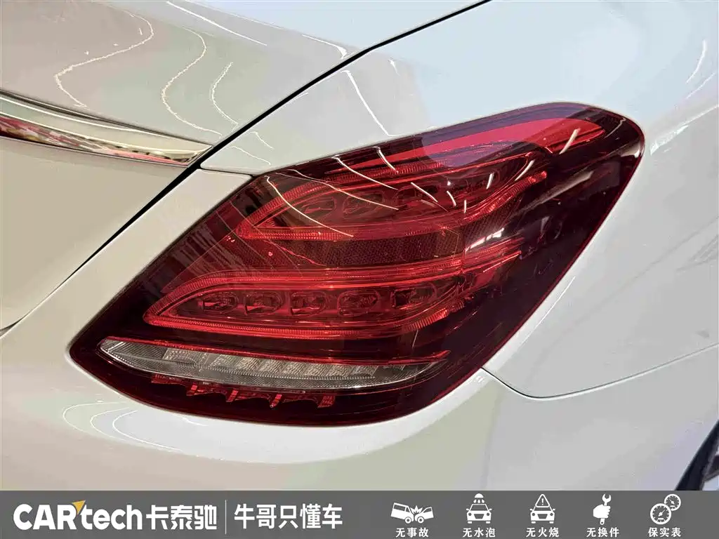 Mercedes-Benz C-Class 2018 — фото 12