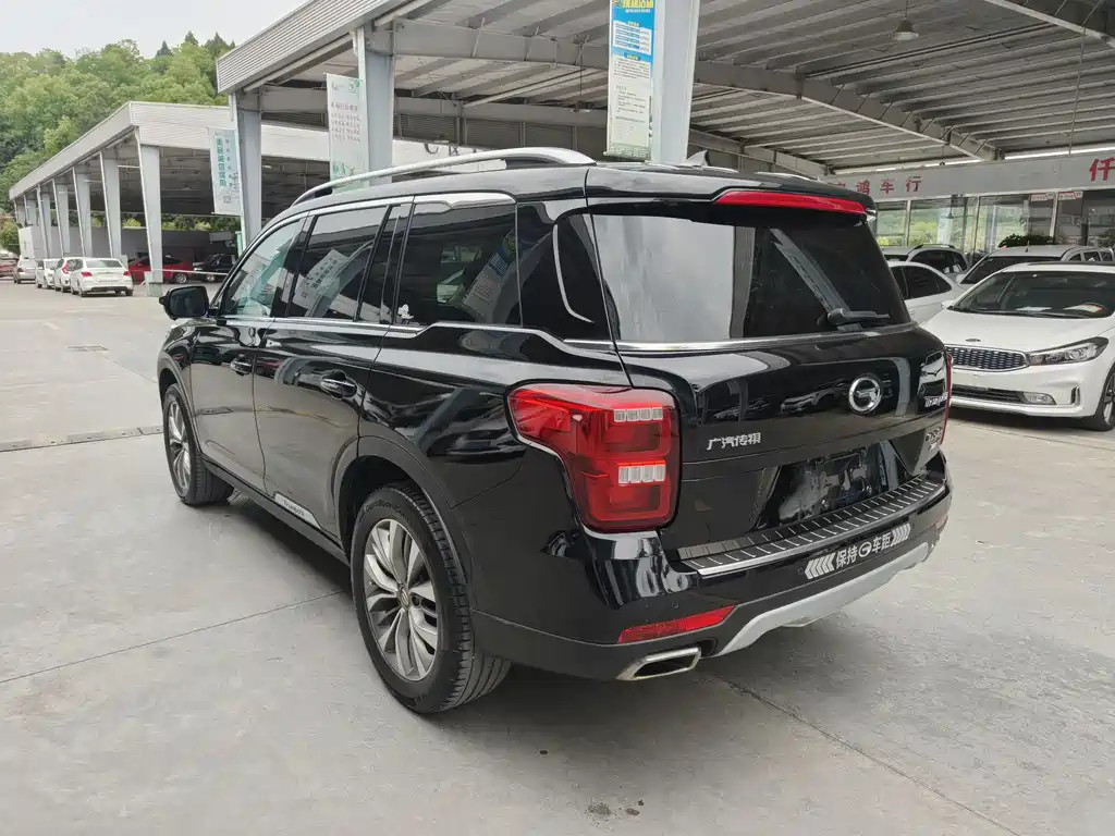 GAC Motor Trumpchi GS8 2017 — фото 5