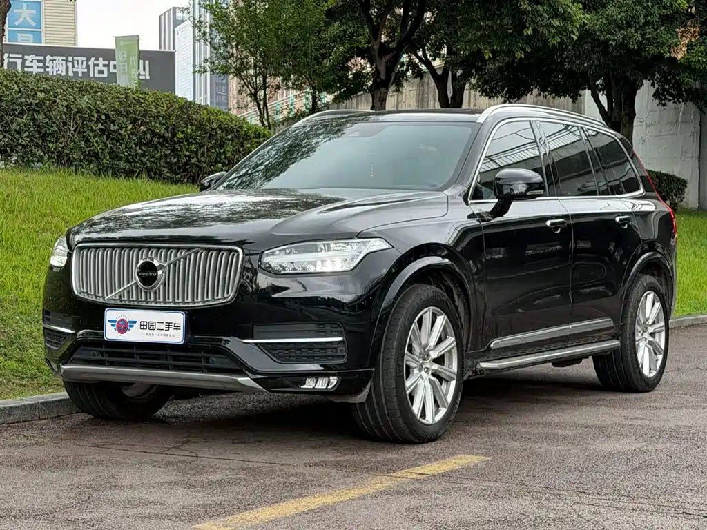 Volvo XC90 2019