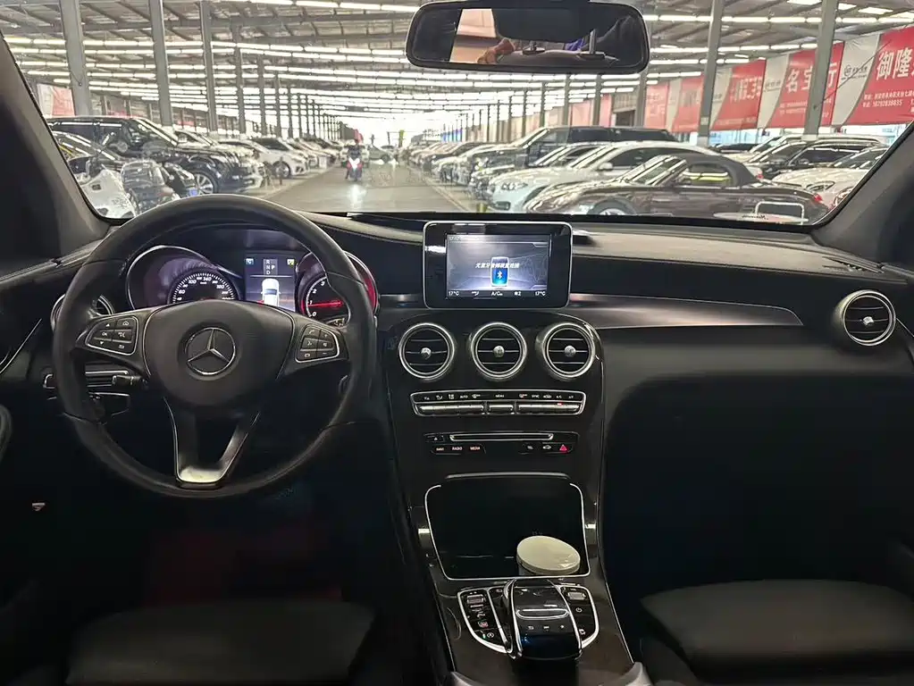 Mercedes-Benz GLC 2019
