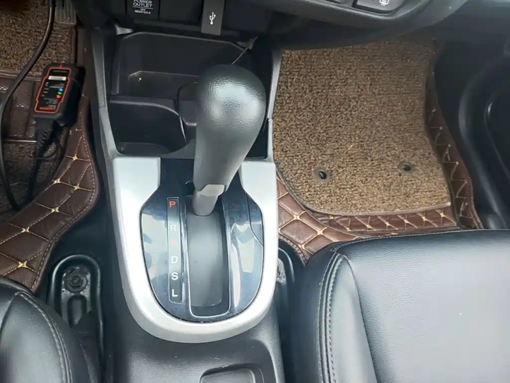 Honda Fit 2017 — фото 14