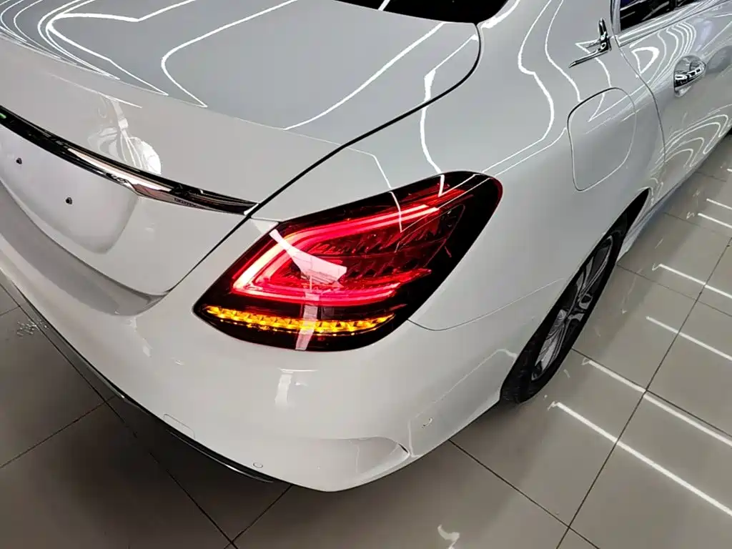 Mercedes-Benz C-Class 2021 — фото 8