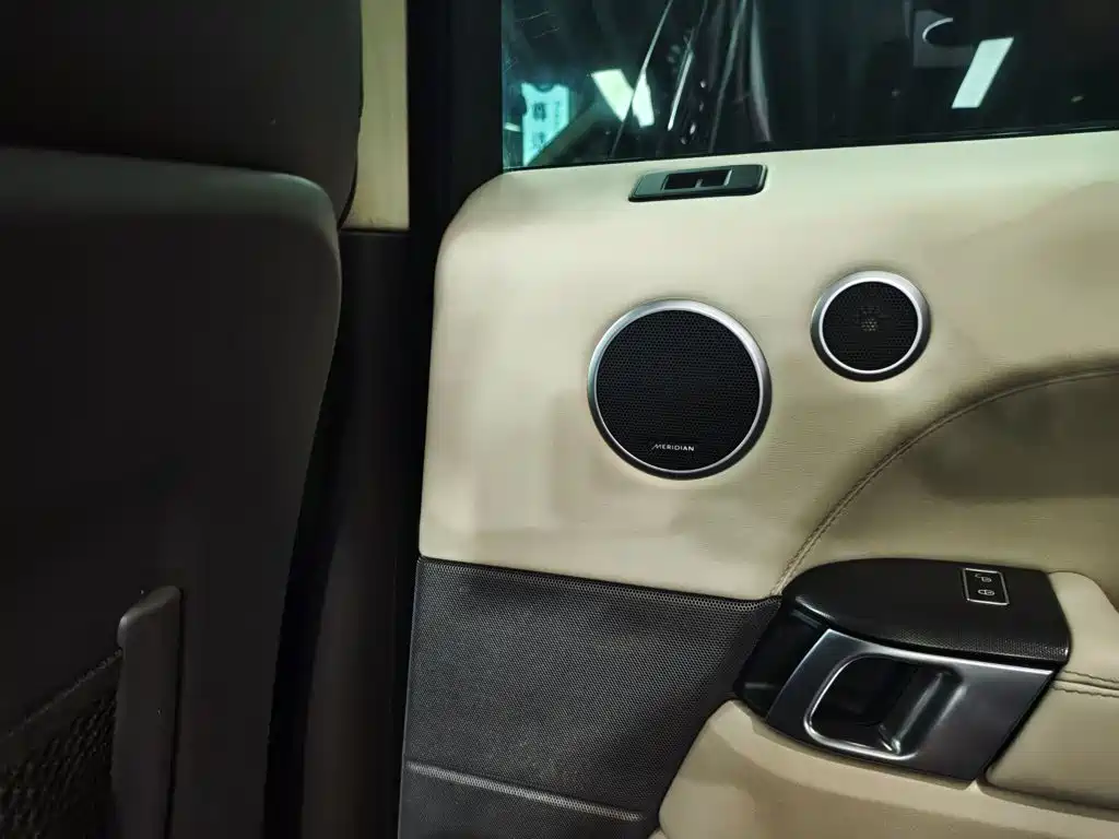 Land Rover Range Rover Sport 2015 — фото 14