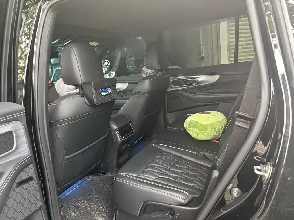 GAC Trumpchi GS8 2023 — фото 8
