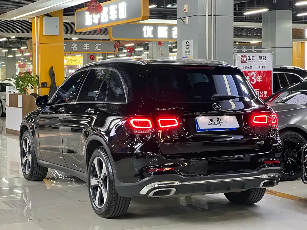 Mercedes-Benz GLC 2022 — фото 18