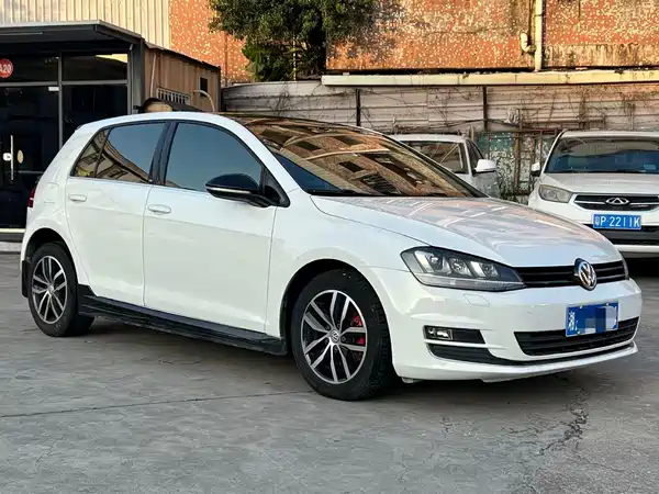 Volkswagen Golf 2016