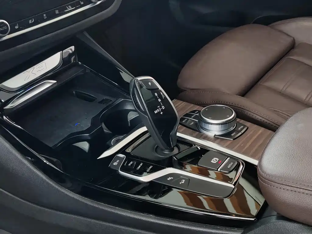 BMW X3 2020 — фото 14