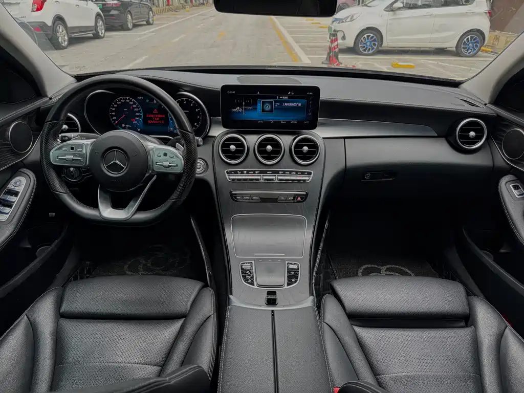 Mercedes-Benz C-Class 2021