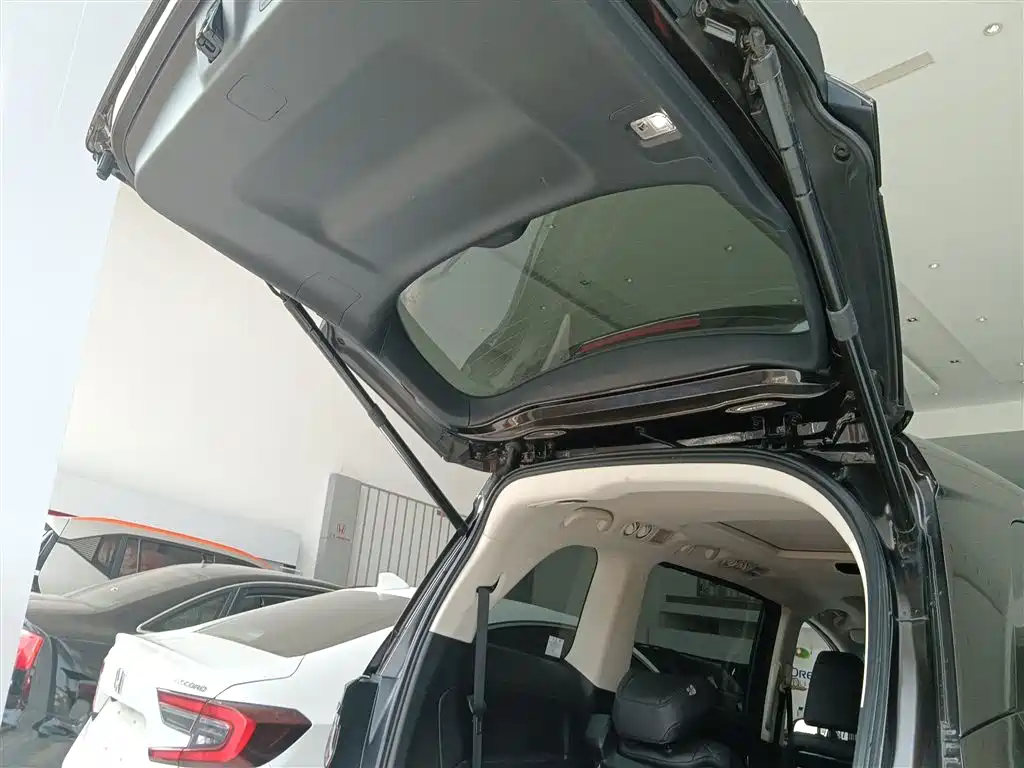 Honda Odyssey 2022 — фото 15