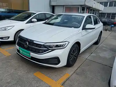 Volkswagen Sagitar 2025