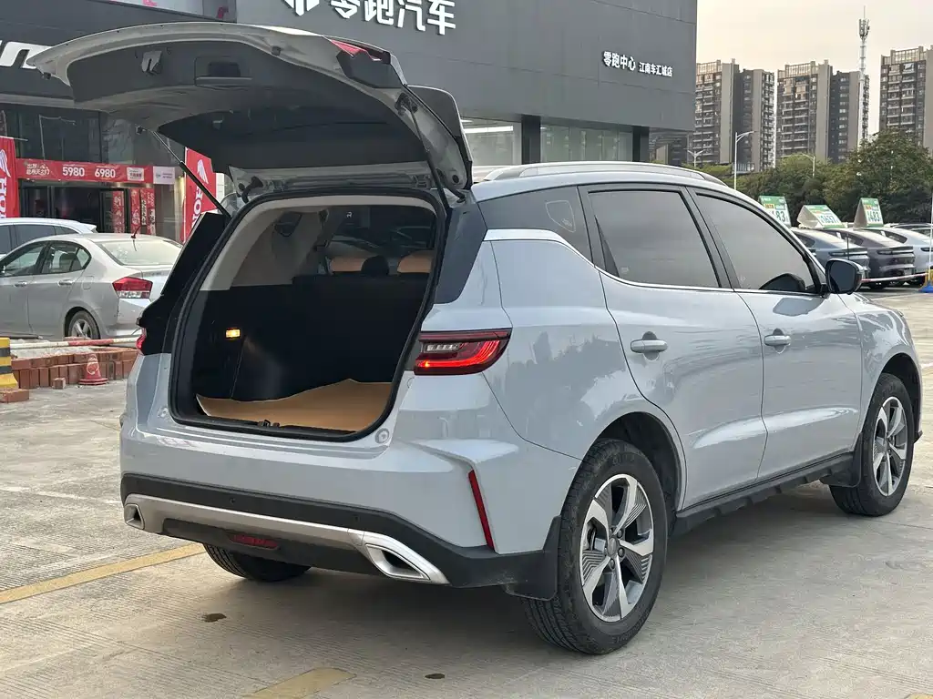 Geely Haoyue PRO 2024 — фото 14