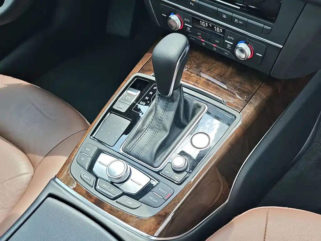 Audi A6L 2017 — фото 20