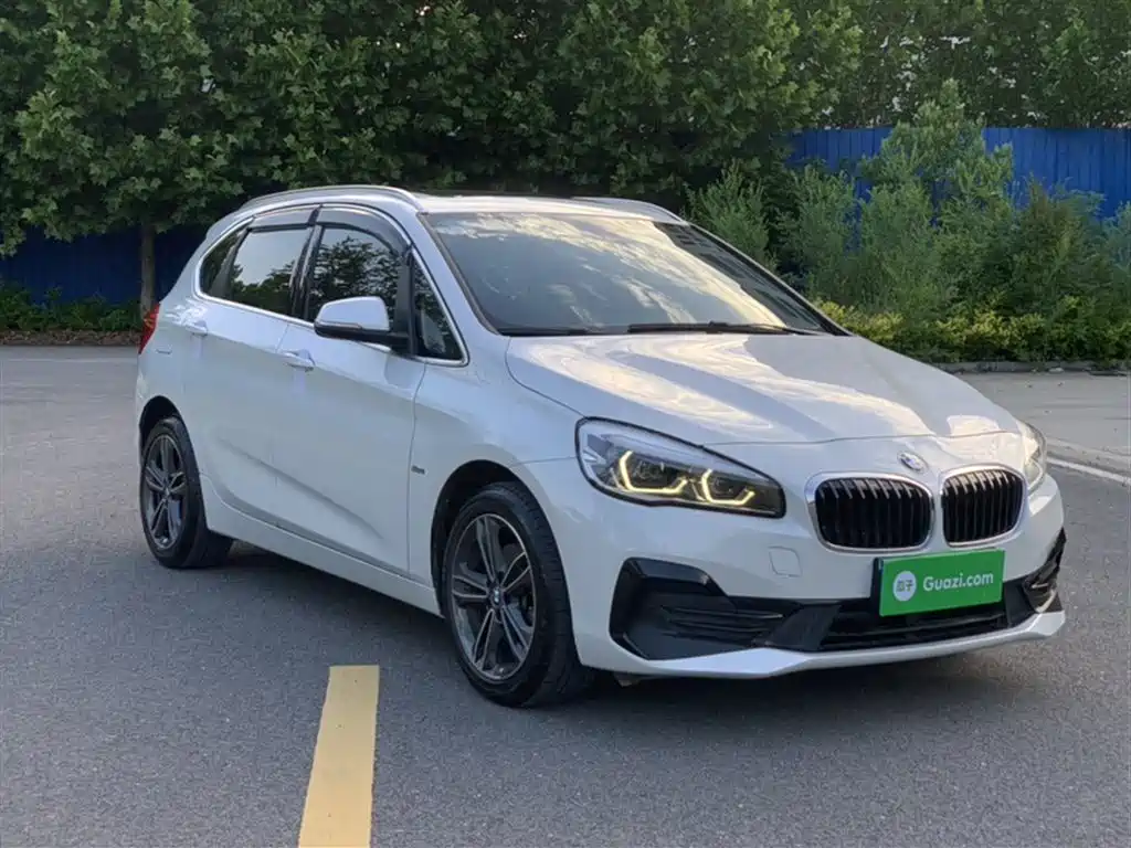 BMW 2 Series Active Tourer 2019 — фото 6