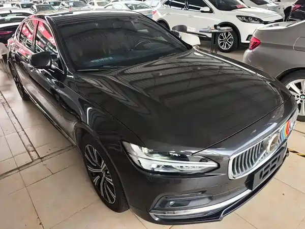 Volvo S90 2021