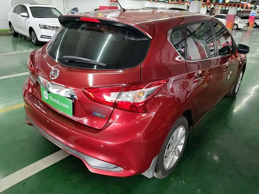 Nissan Tiida 2016