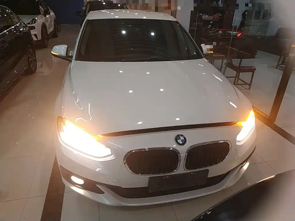 BMW 1 Series 2019