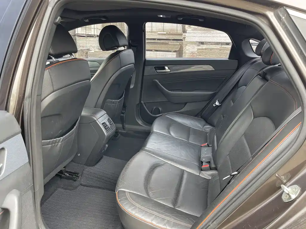 Hyundai Sonata 2015 — фото 10