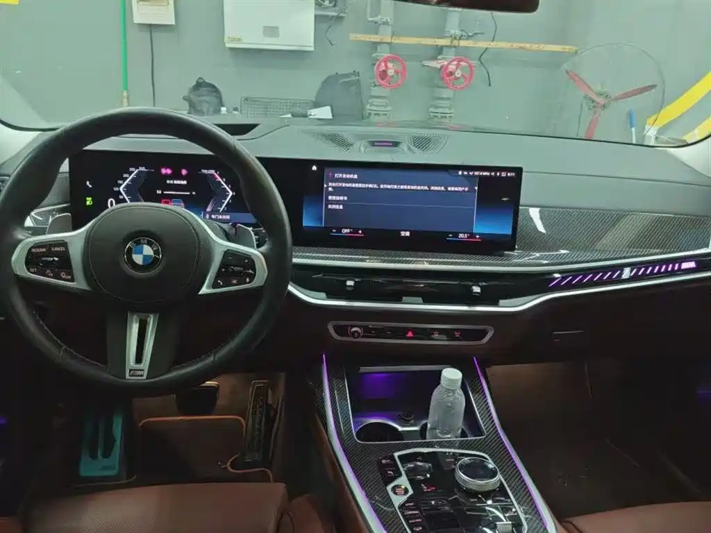 BMW X7 M60i 2023 — фото 3