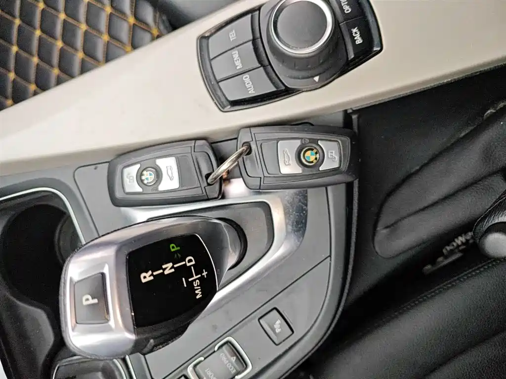 BMW 3 Series GT 2017 — фото 17