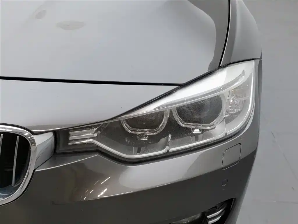 BMW 3 Series 2013