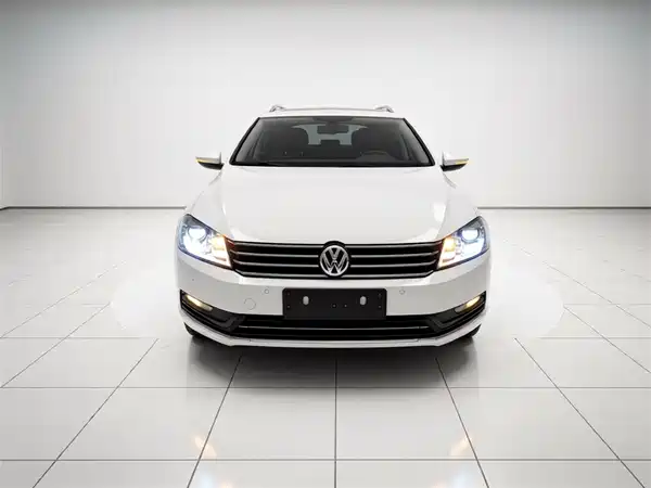 Volkswagen Magotan 2015