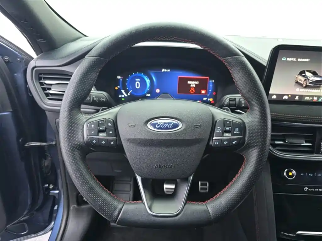 Ford Escape 2020 — фото 20