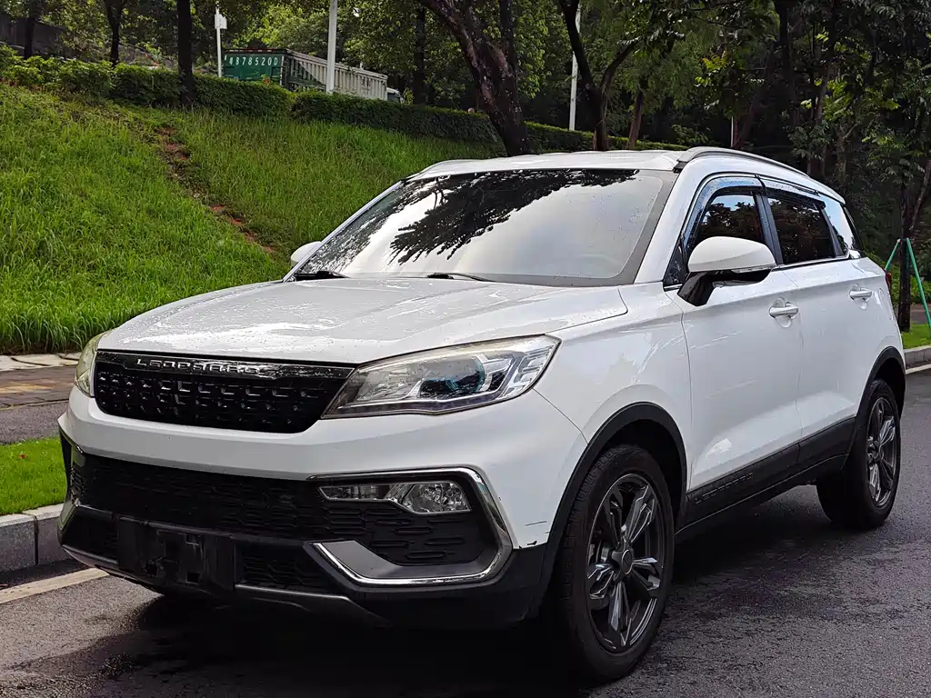 Leopaard CS9 2017