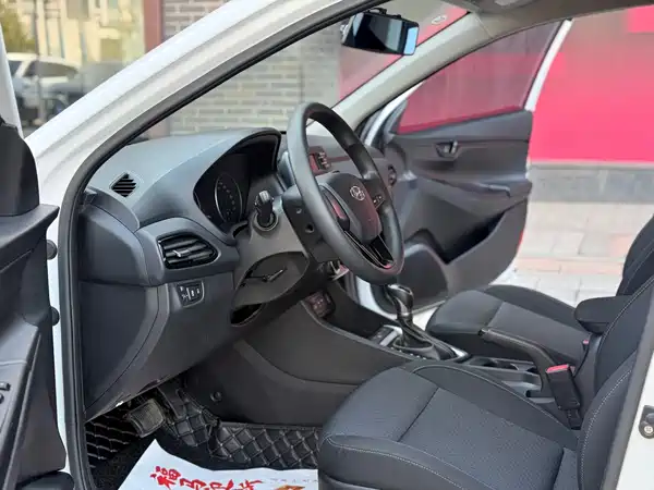 Hyundai Yuedong 2018