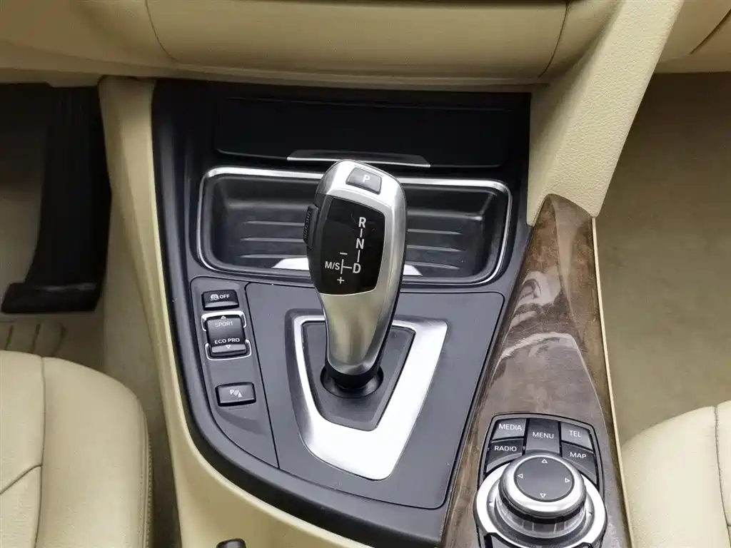 BMW 3 Series 2013 — фото 13