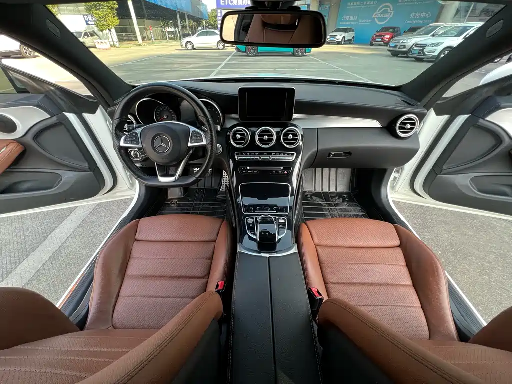 Mercedes-Benz C-Class 2017 — фото 17