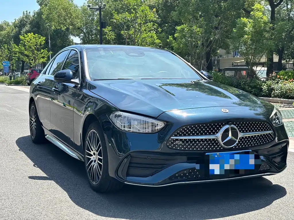 Mercedes-Benz C-Class 2023