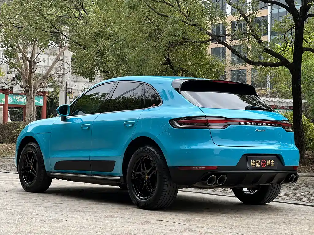 Porsche Macan 2019 — фото 23
