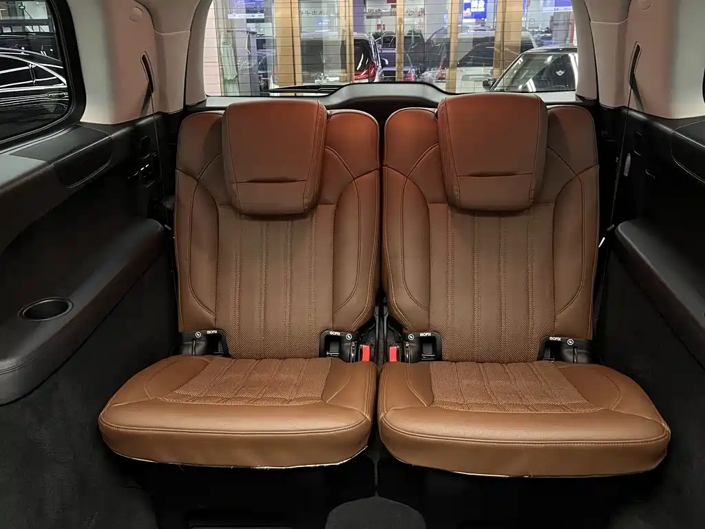 Mercedes-Benz GLS 2016 — фото 12