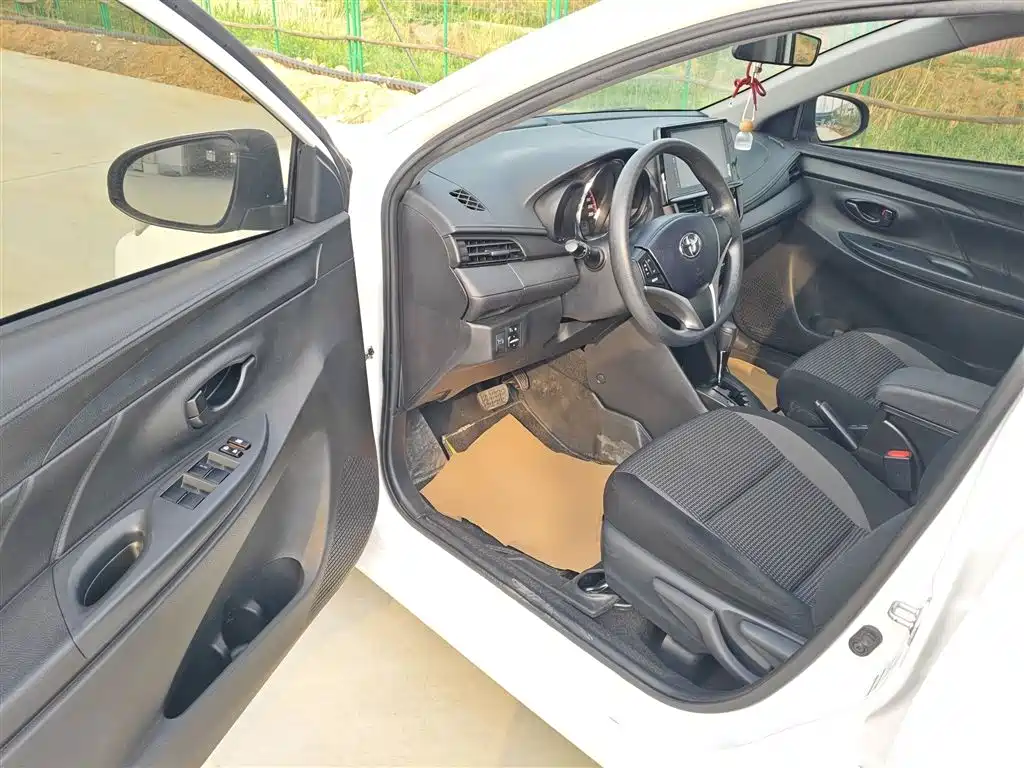 Toyota Vios FS 2022 — фото 12