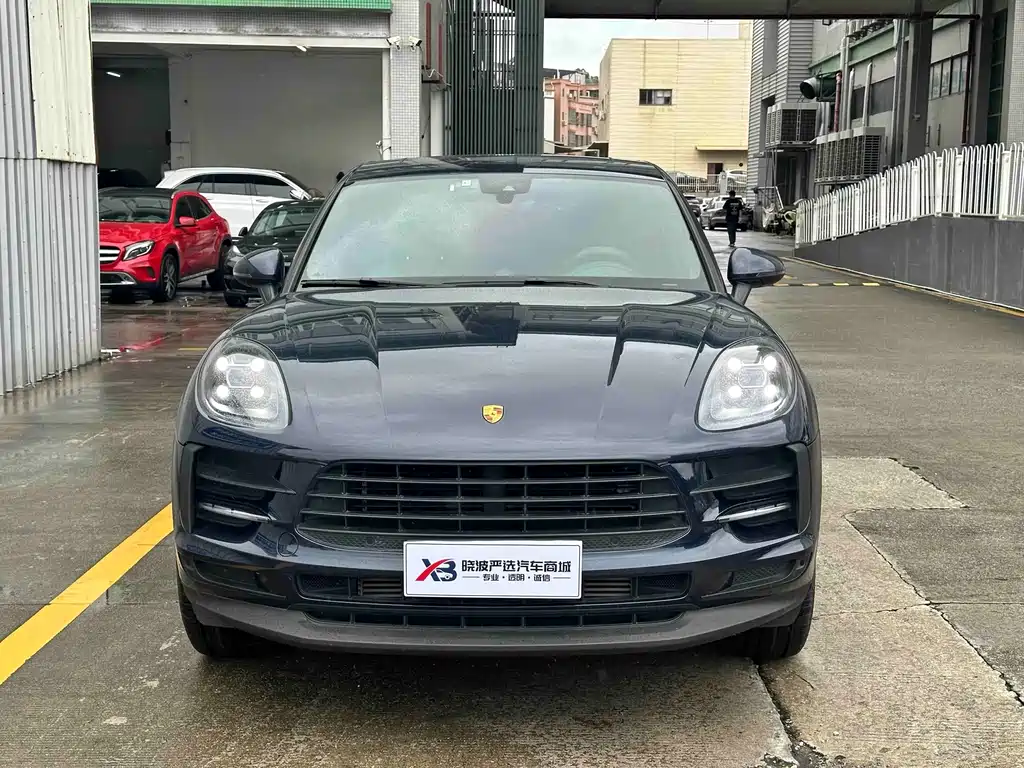 Porsche Macan 2020