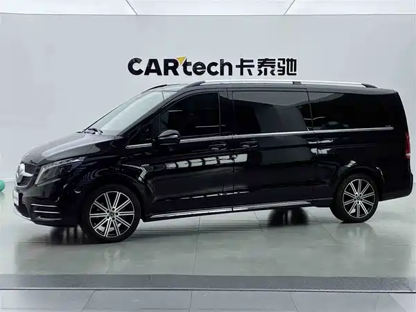 Mercedes-Benz V-Class 2024