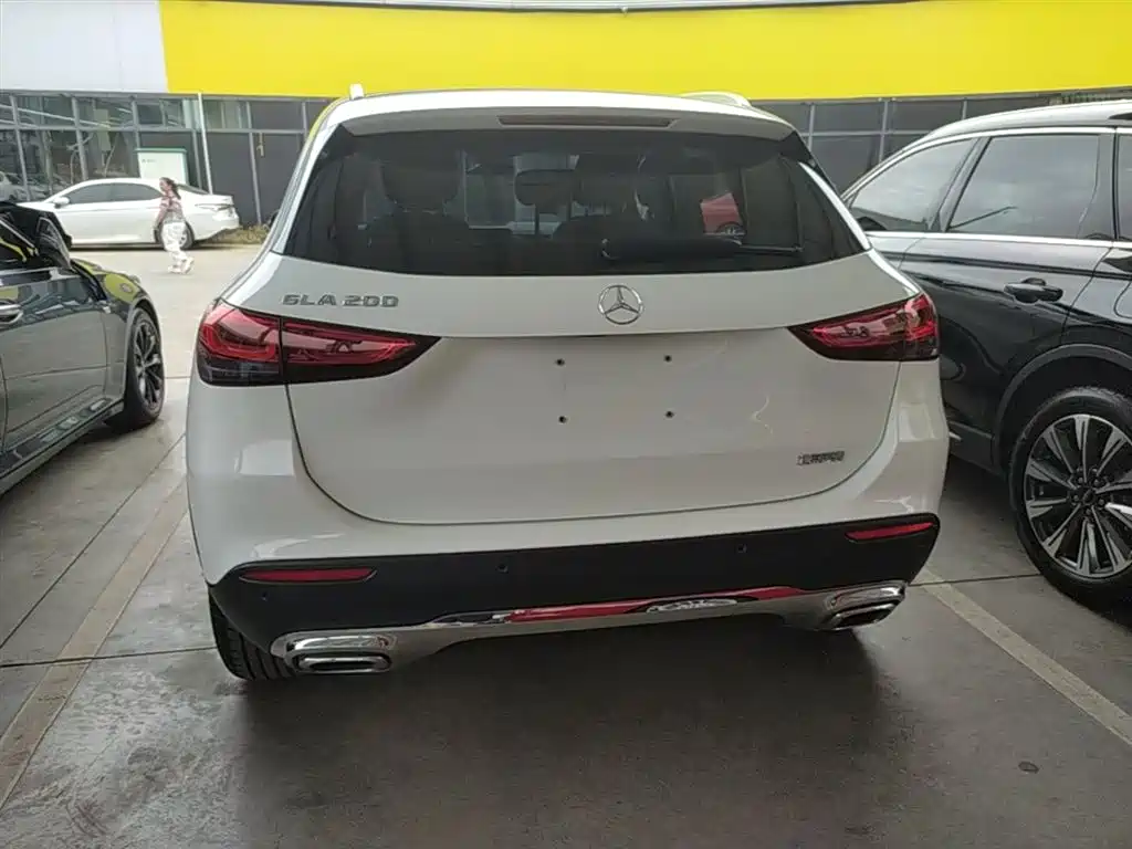 Mercedes-Benz GLA 2021 — фото 6