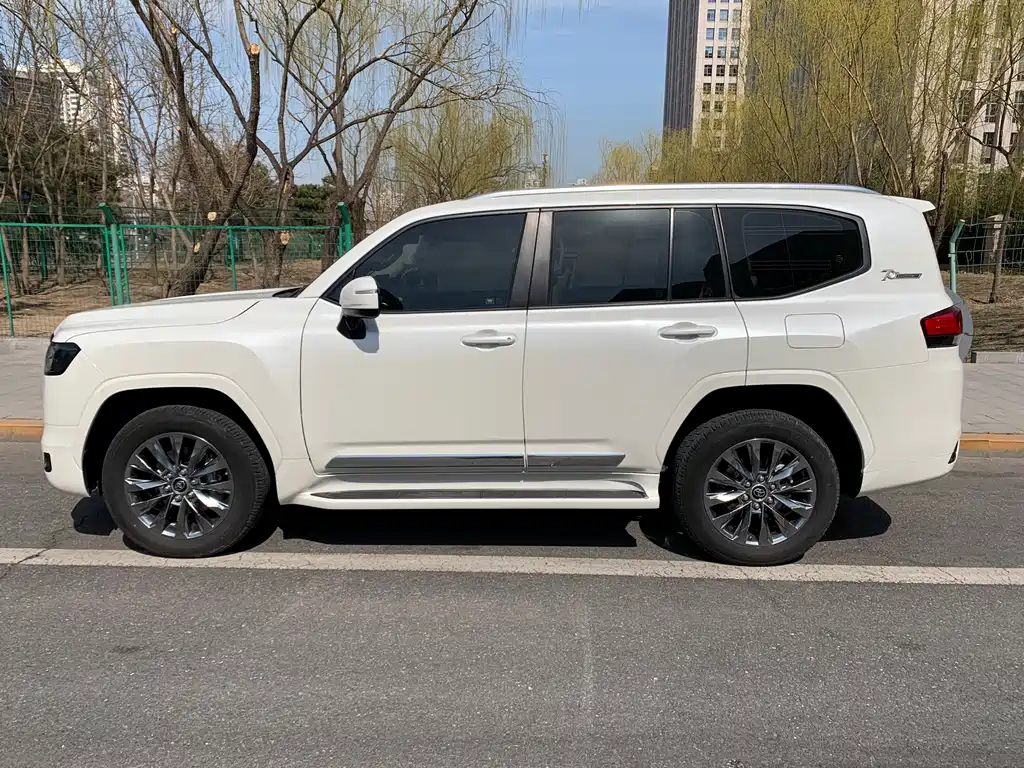 Toyota Land Cruiser 2025 — фото 19