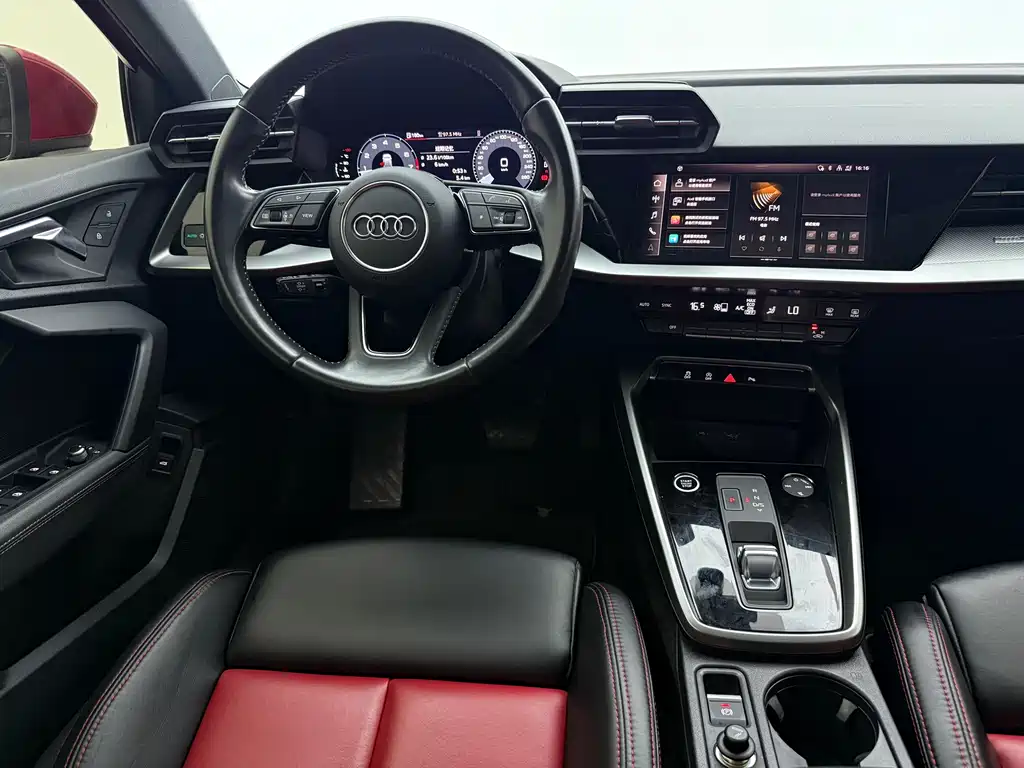 Audi A3 2022 — фото 11