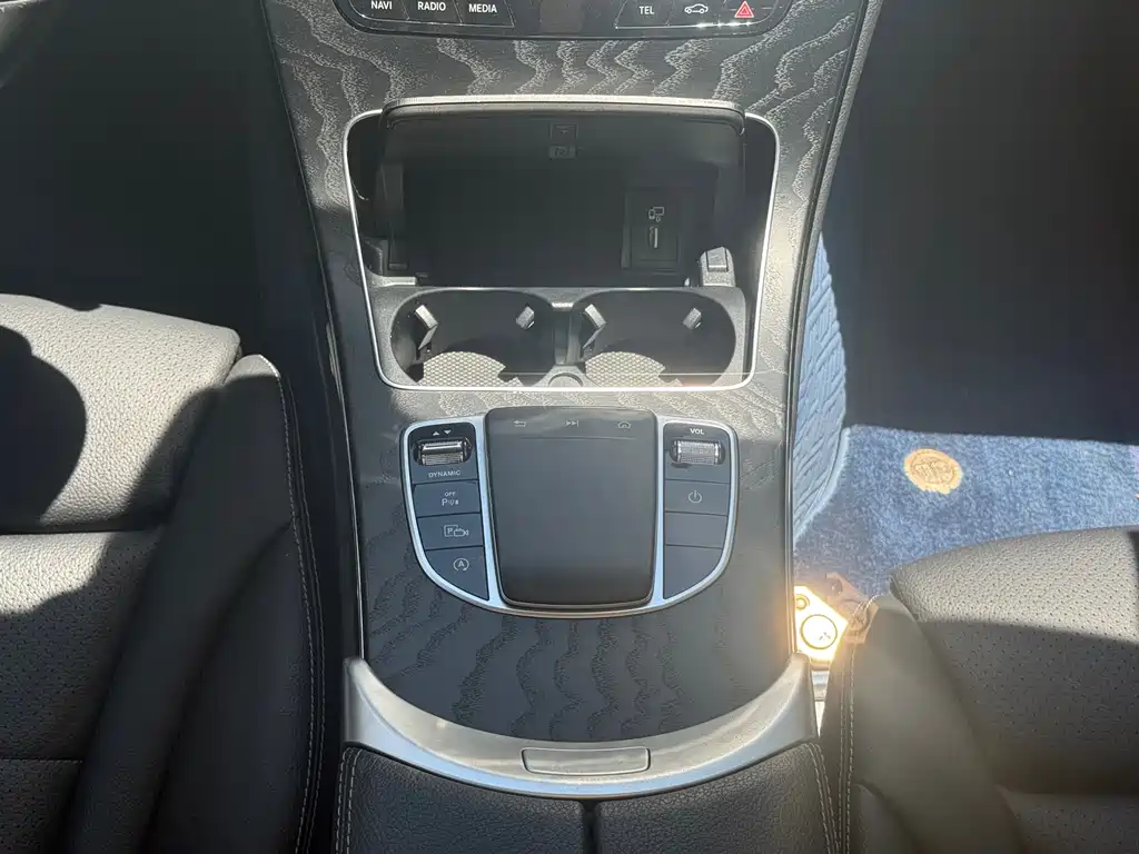 Mercedes-Benz C-Class 2020 — фото 12