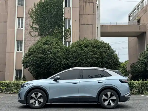 Volkswagen ID.4 X 2024