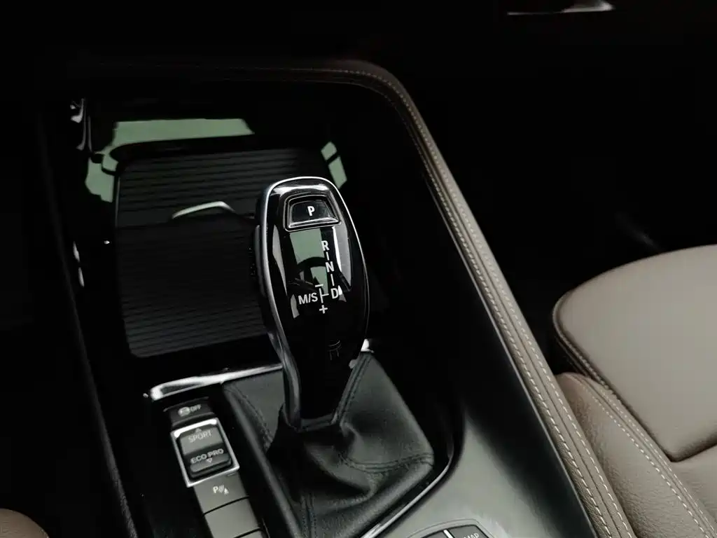 BMW X2 2021 — фото 13