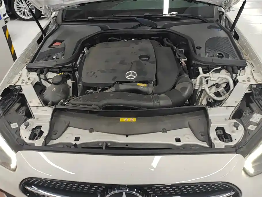 Mercedes-Benz E-Class 2021 — фото 10
