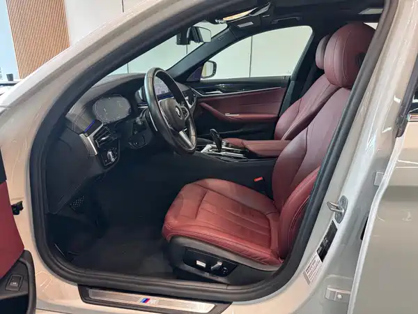 BMW 5 Series 2020